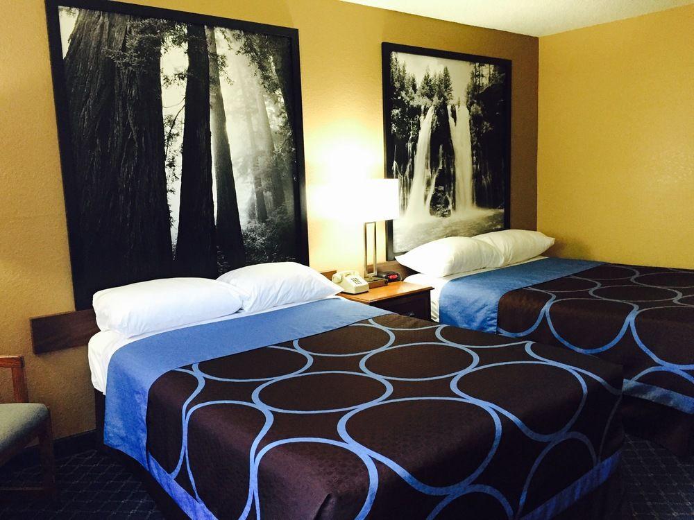 Super 8 By Wyndham Hotel Arcata