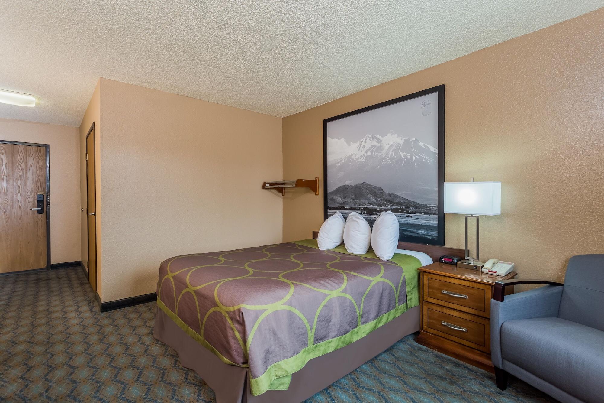 Super 8 By Wyndham Arcata